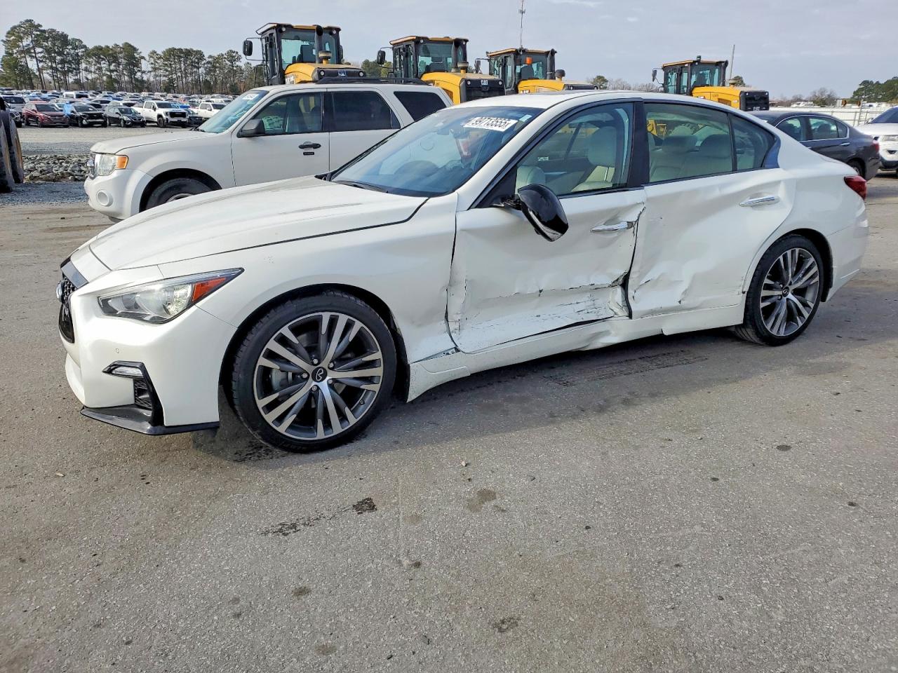 Salvage INFINITI Q50 Image