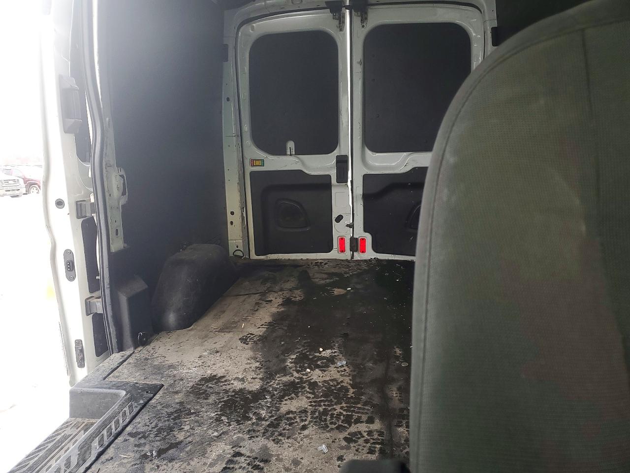 Ford Transit T-250