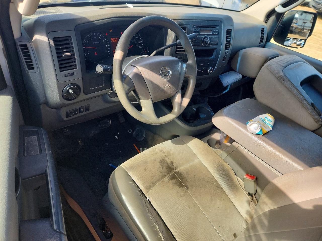 Nissan Nv