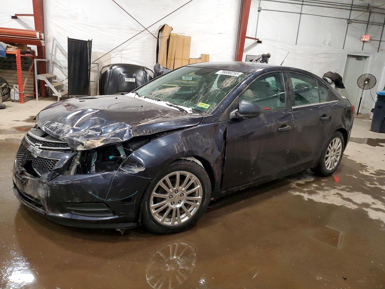 Salvage Chevrolet Cruze Image