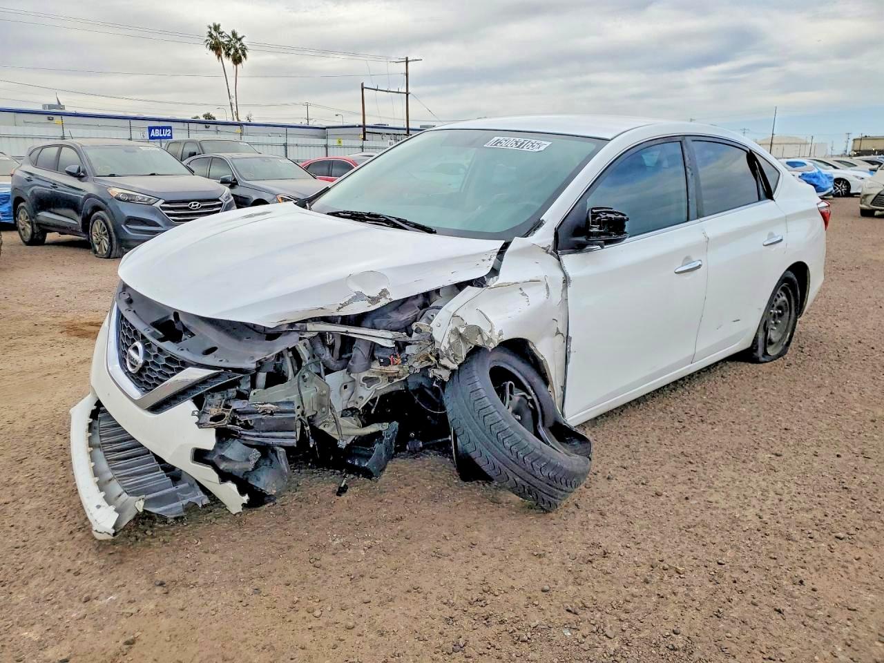 Salvage Nissan Sentra Image