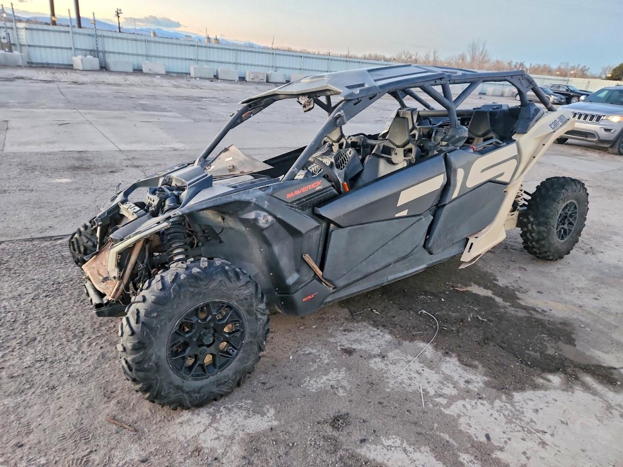 Can-Am Maverickx3