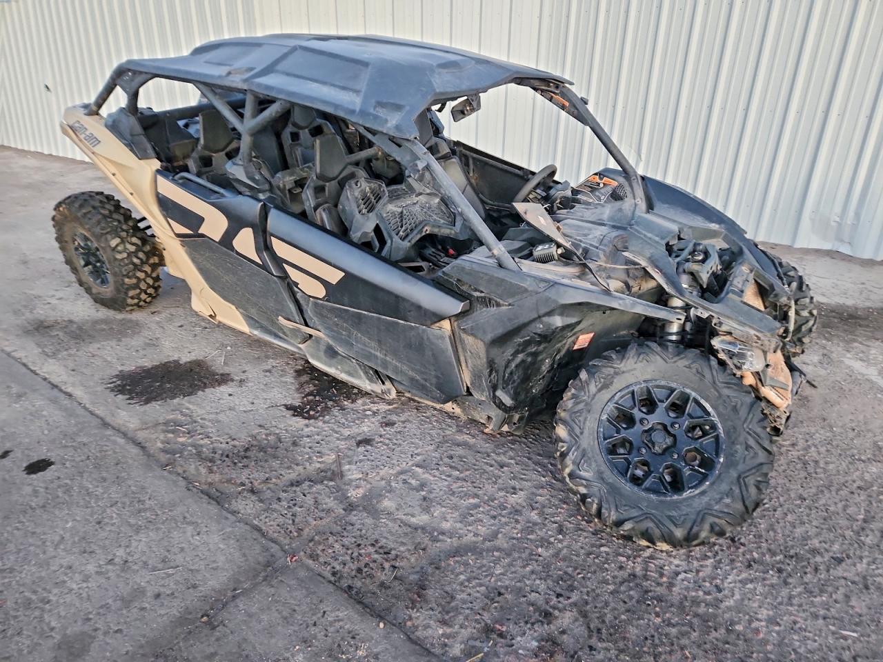 Salvage Can-Am Maverickx3 Image