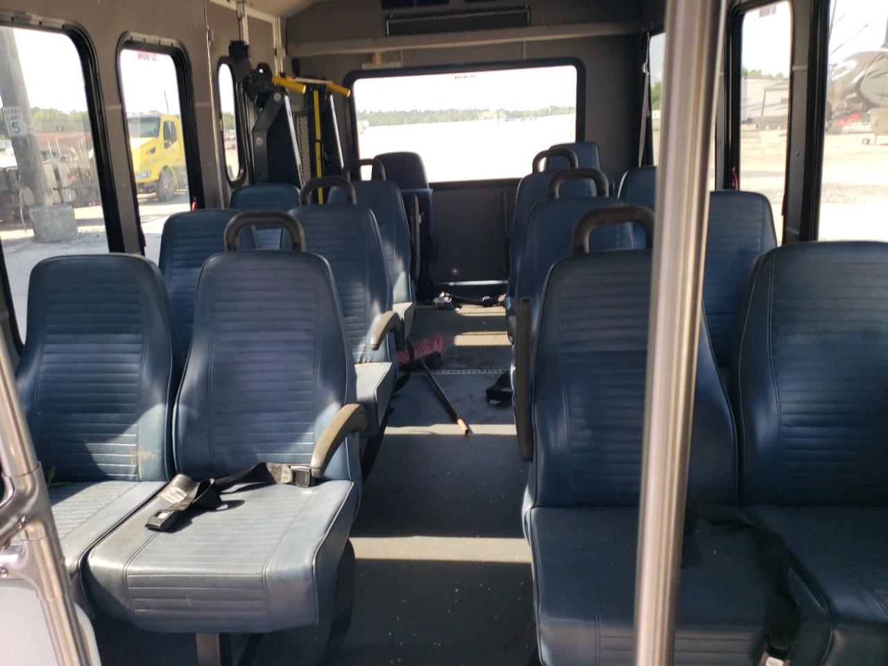 Chevrolet Express Ls