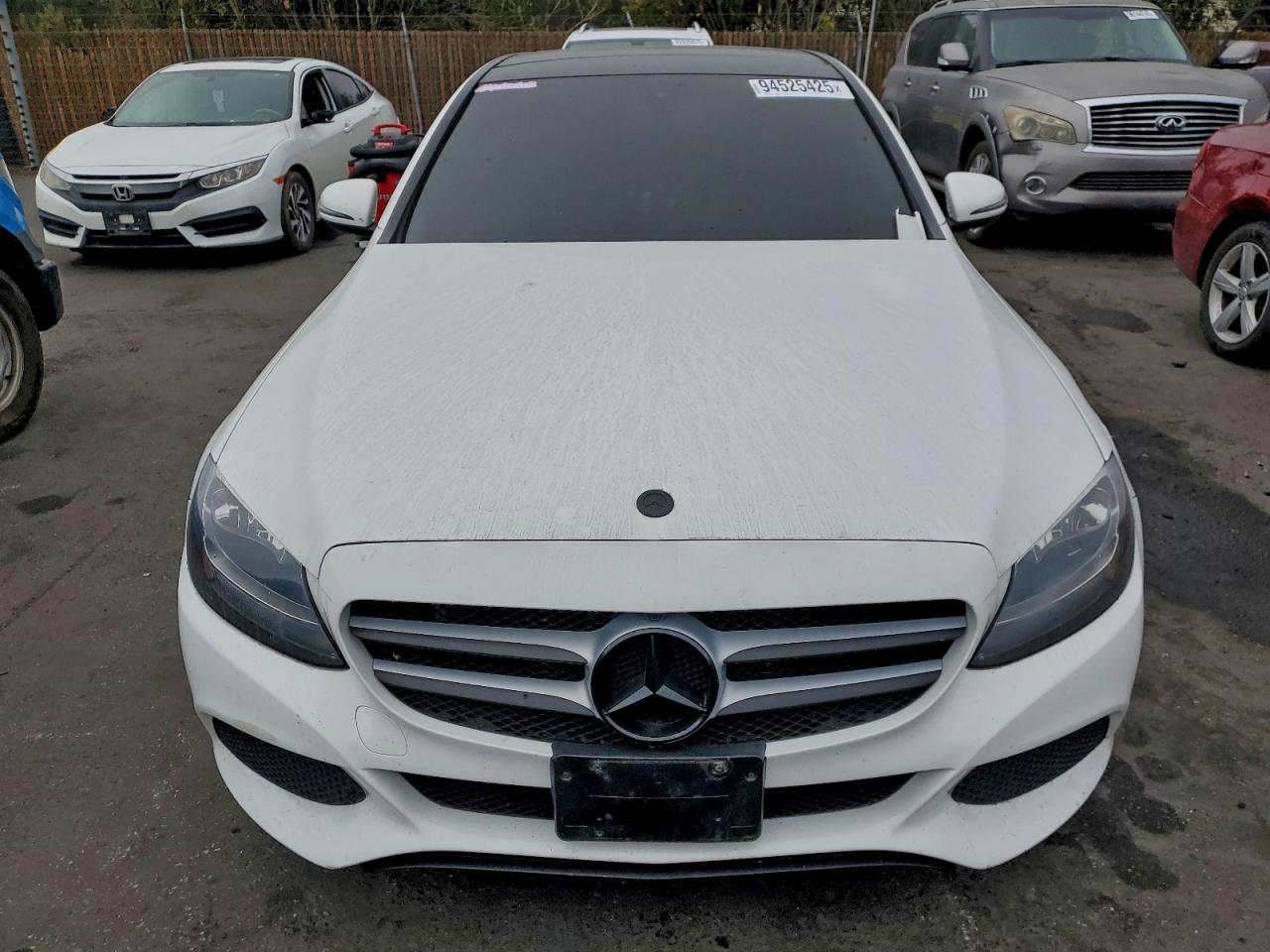 Mercedes-Benz C-Class 300