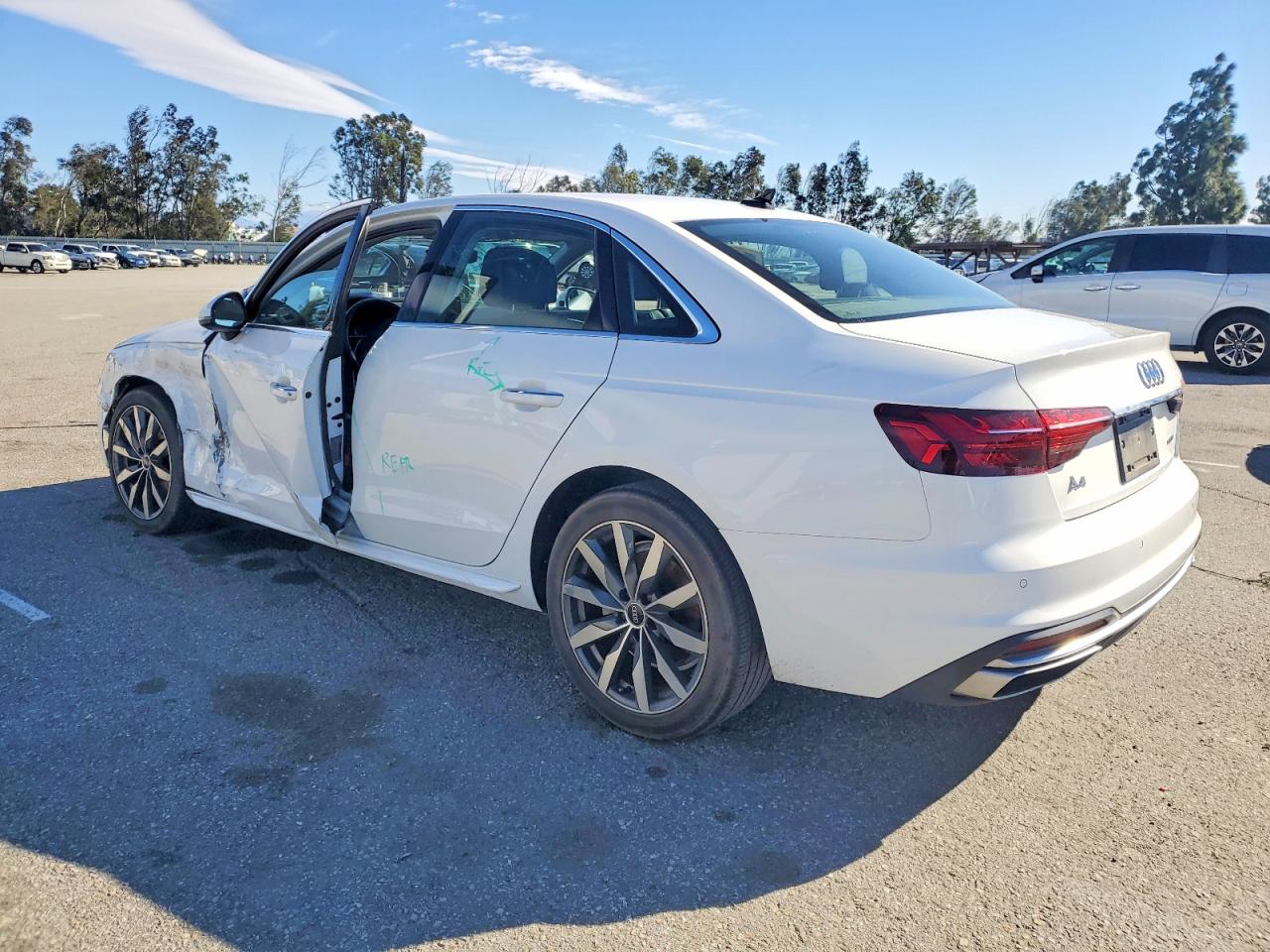 Audi A4 Premium 40