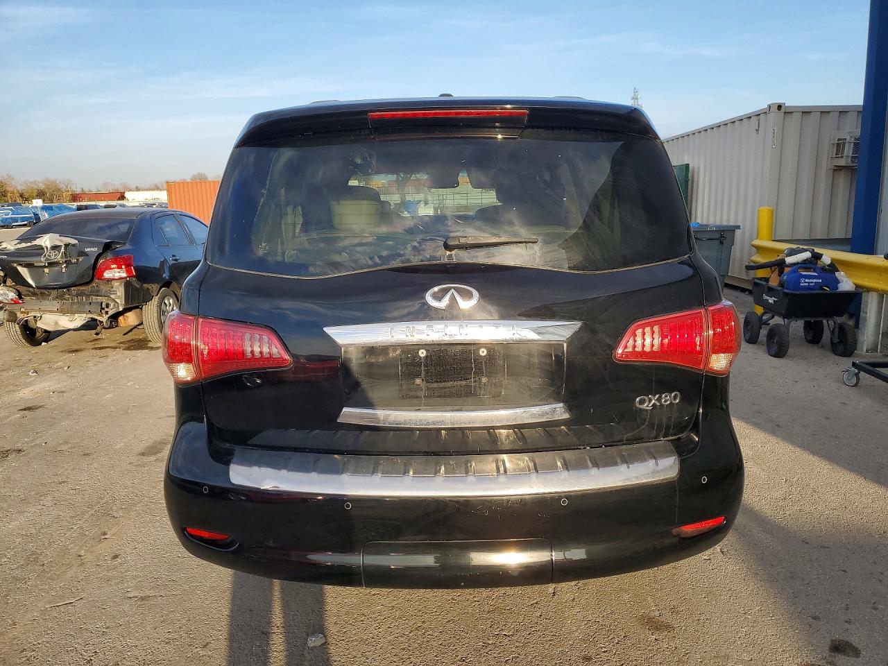 INFINITI Qx Base