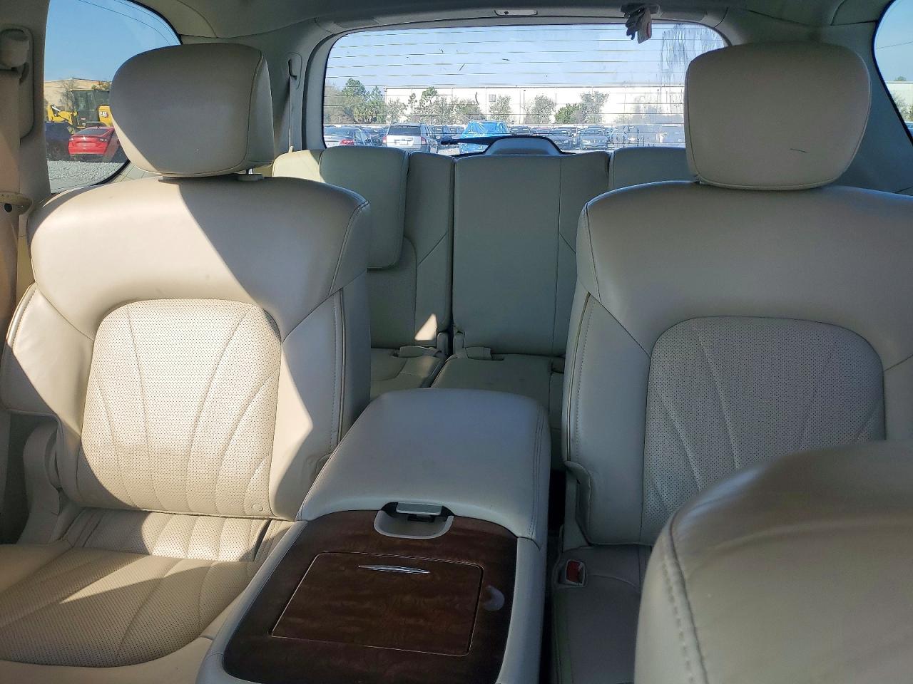 INFINITI Qx Base