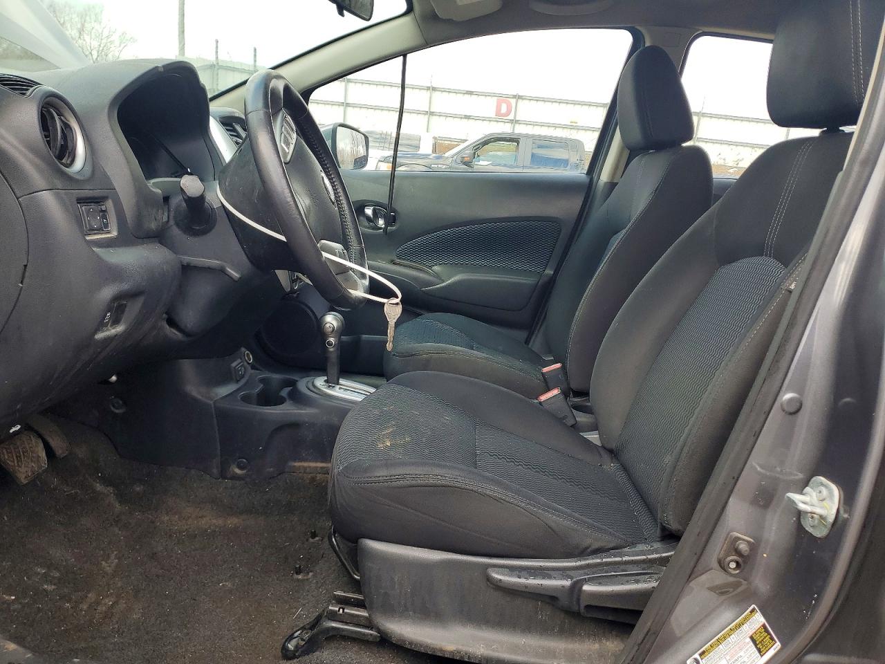 Nissan Versa Sv