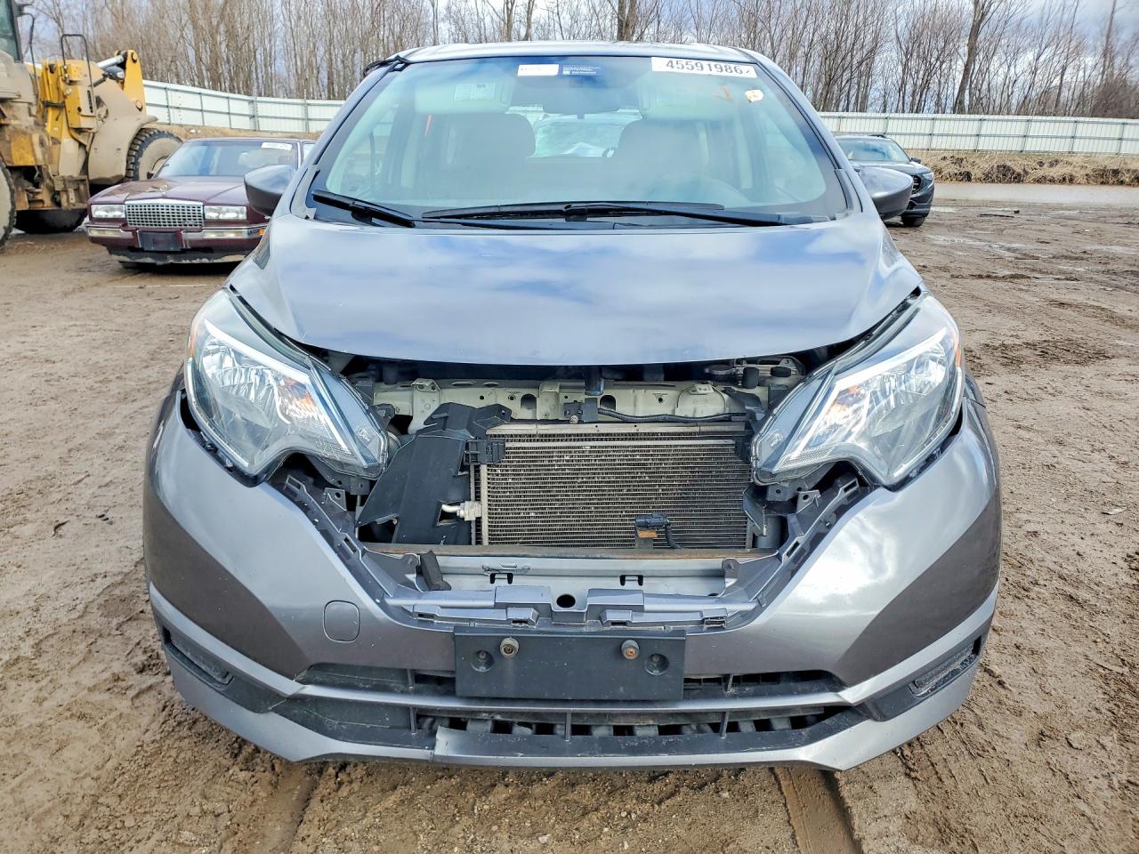 Nissan Versa Sv