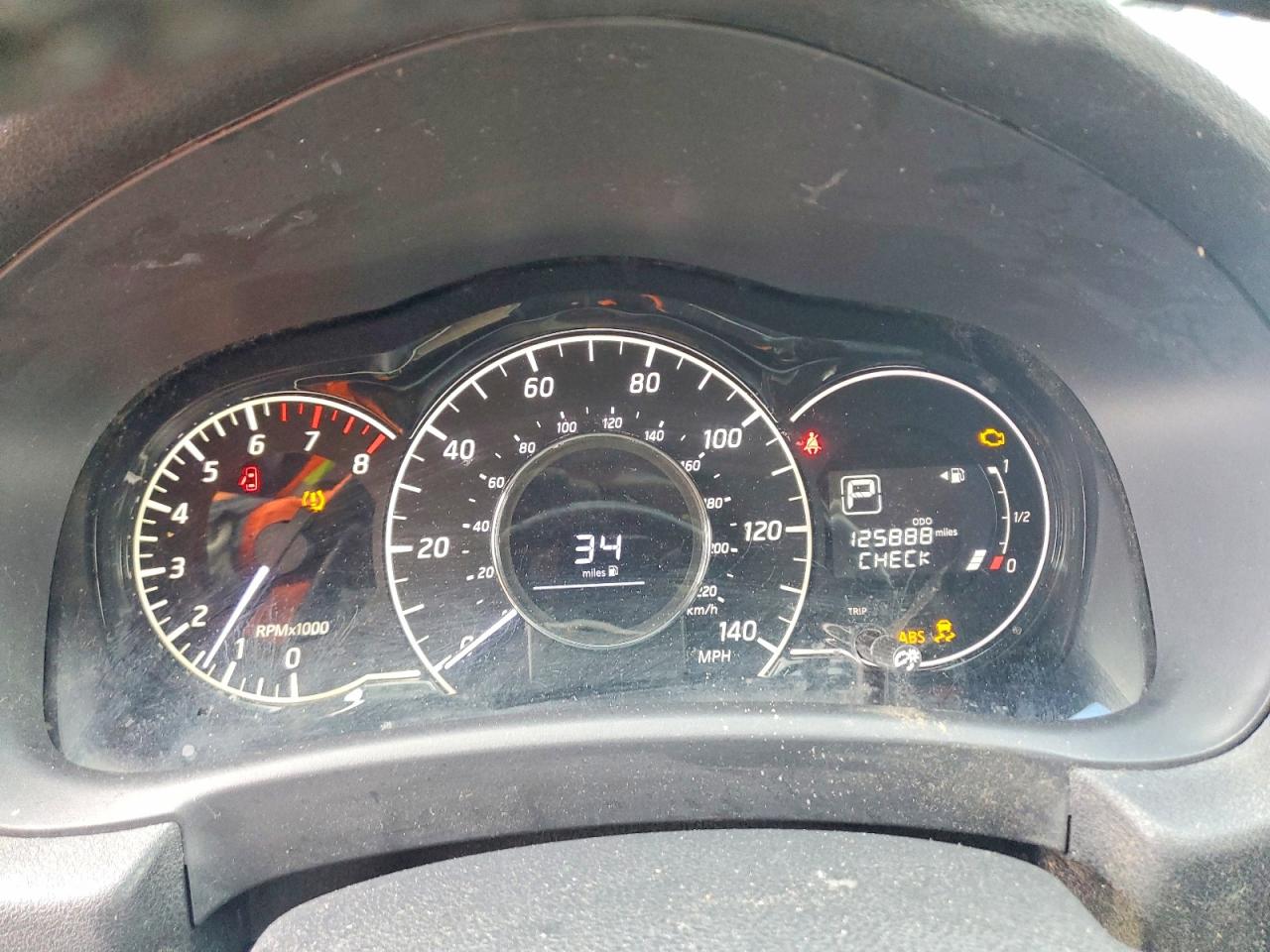 Nissan Versa Sv