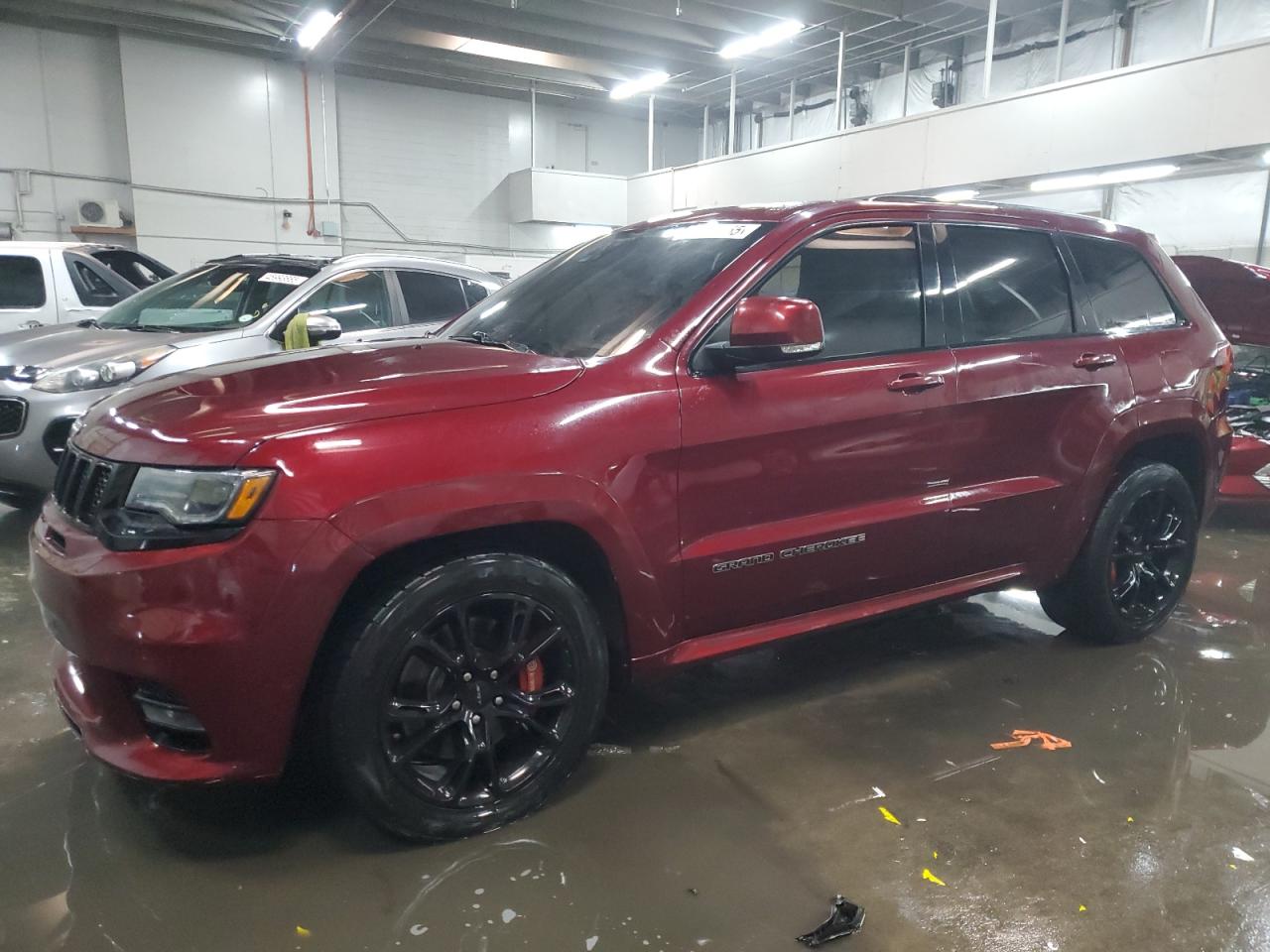 Salvage Jeep Grand Cherokee Image