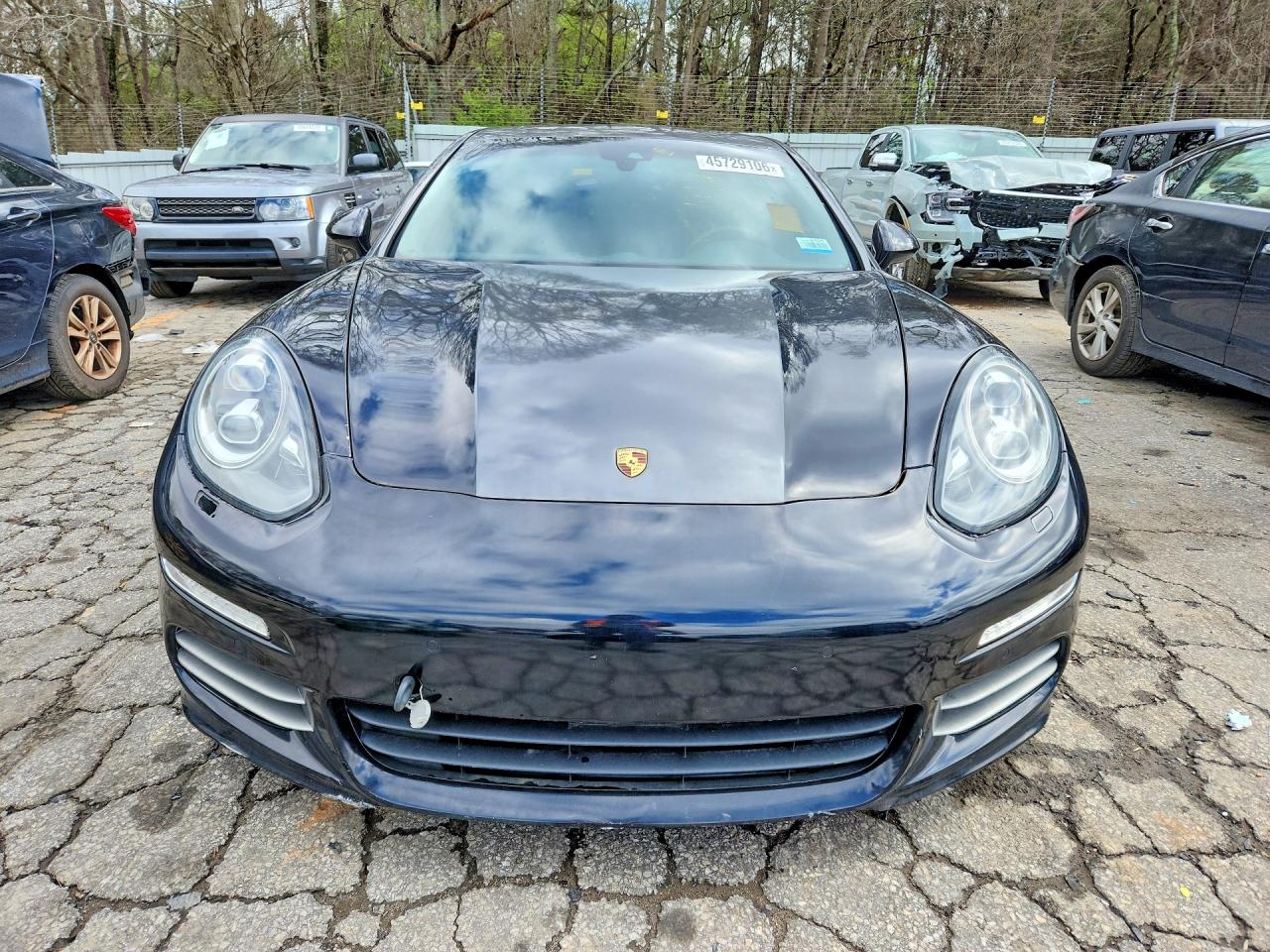 Porsche Panamera S