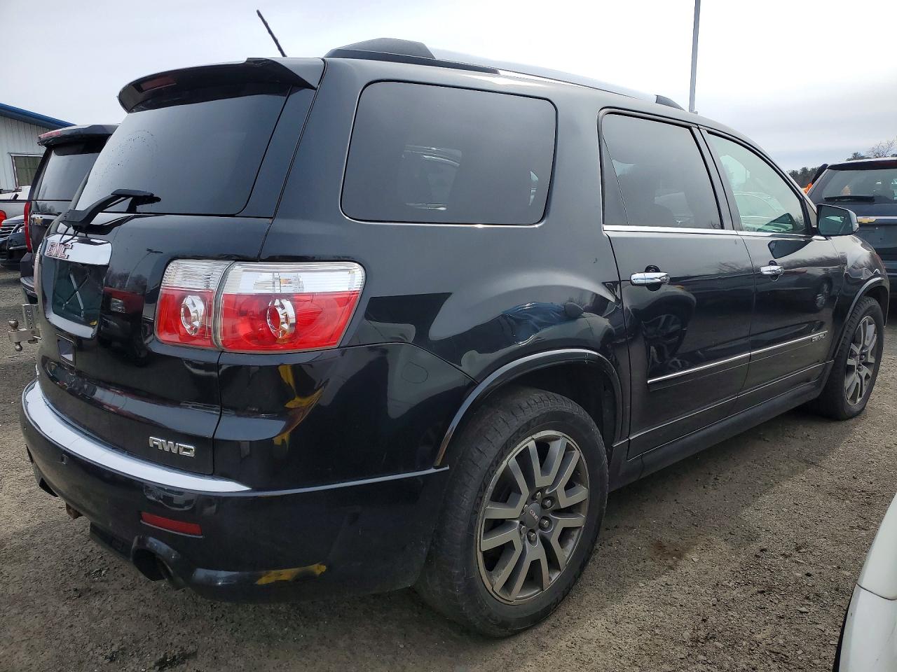 GMC Acadia Denali