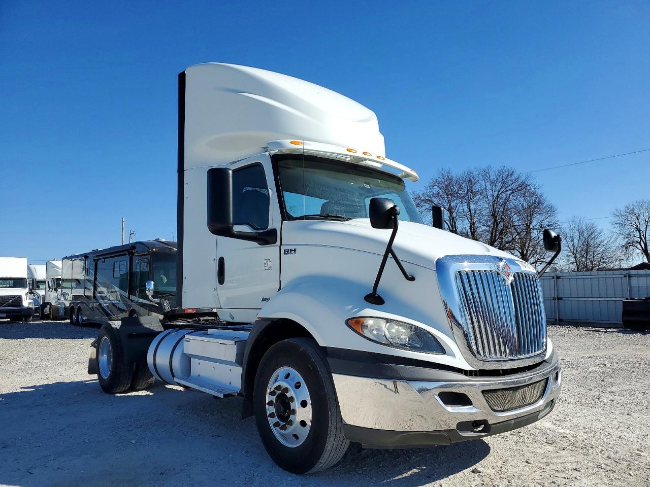 Salvage International Rh613 Image