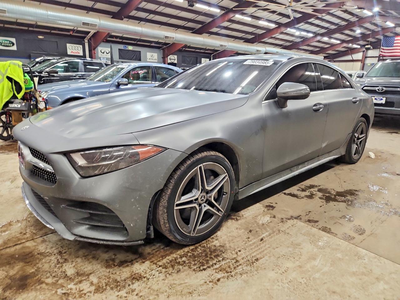Salvage Mercedes-Benz C-Class Image