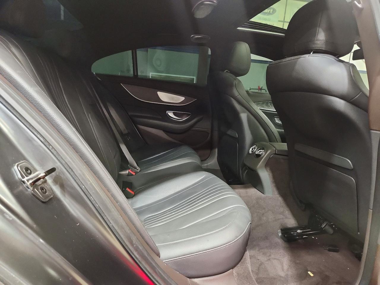 Mercedes-Benz C-Class 450