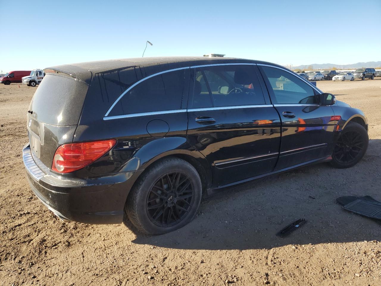 Mercedes-Benz R-Class