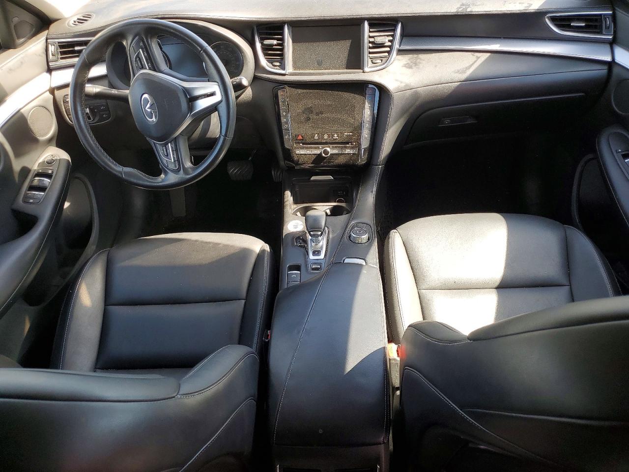 INFINITI Qx Luxe