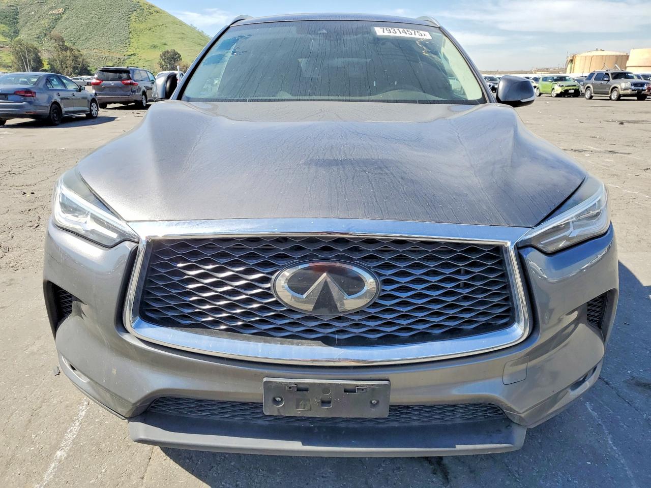 INFINITI Qx Luxe