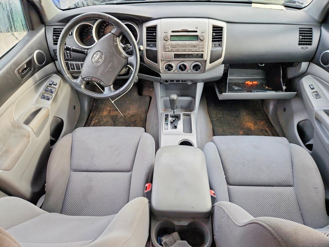 Toyota Tacoma Prerunner V6