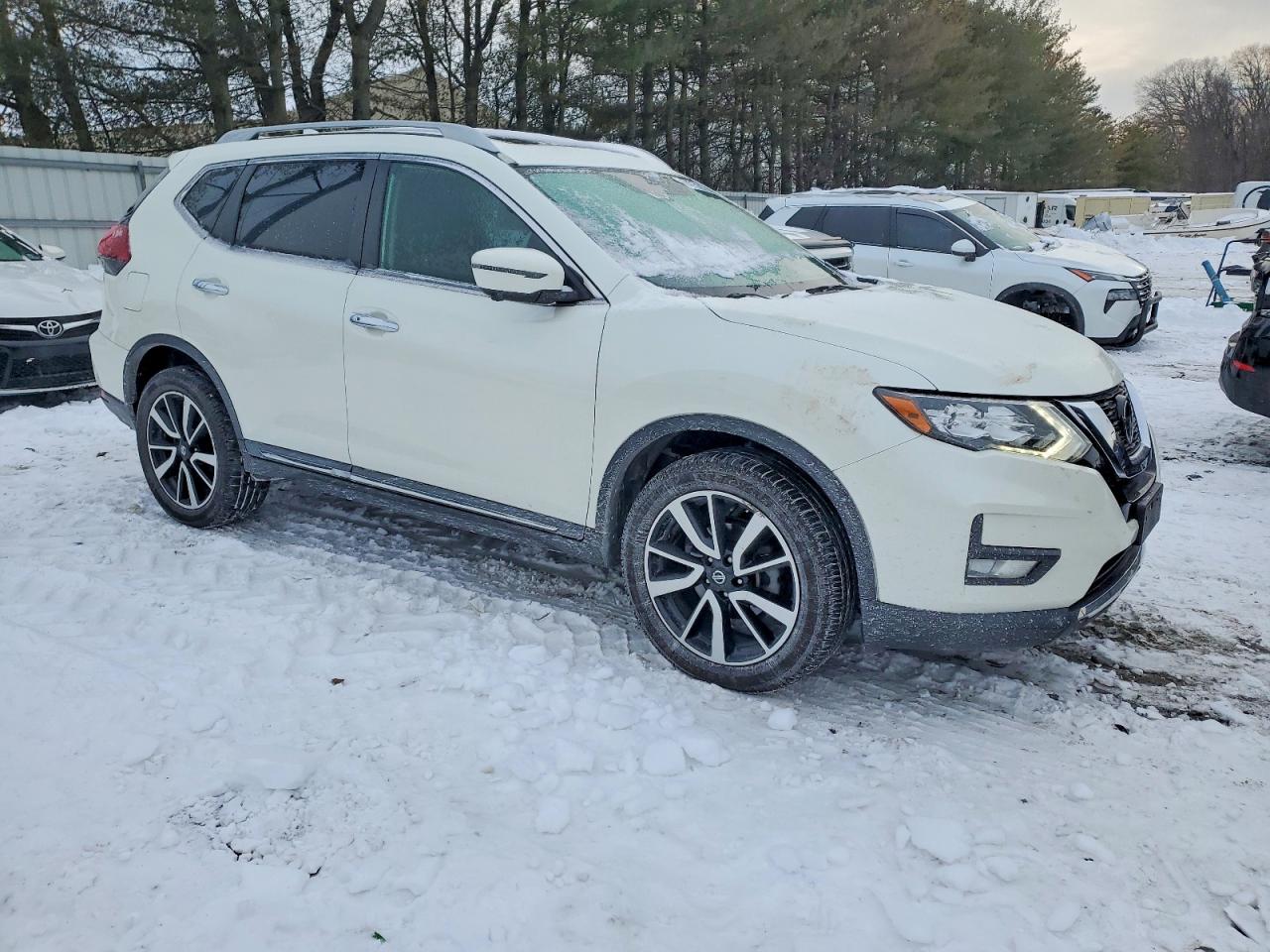Nissan Rogue S