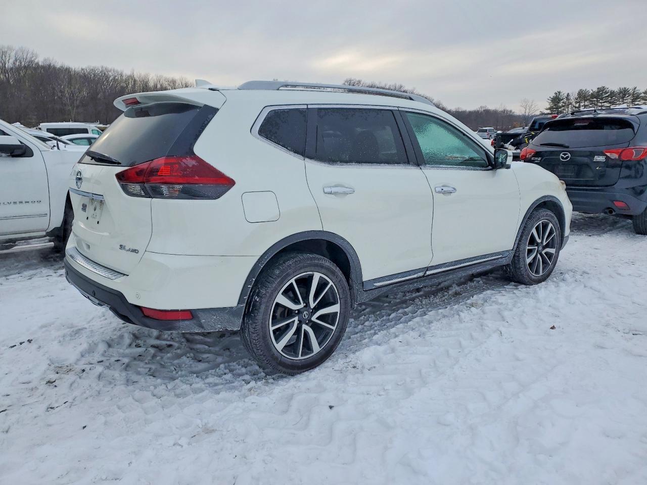 Nissan Rogue S