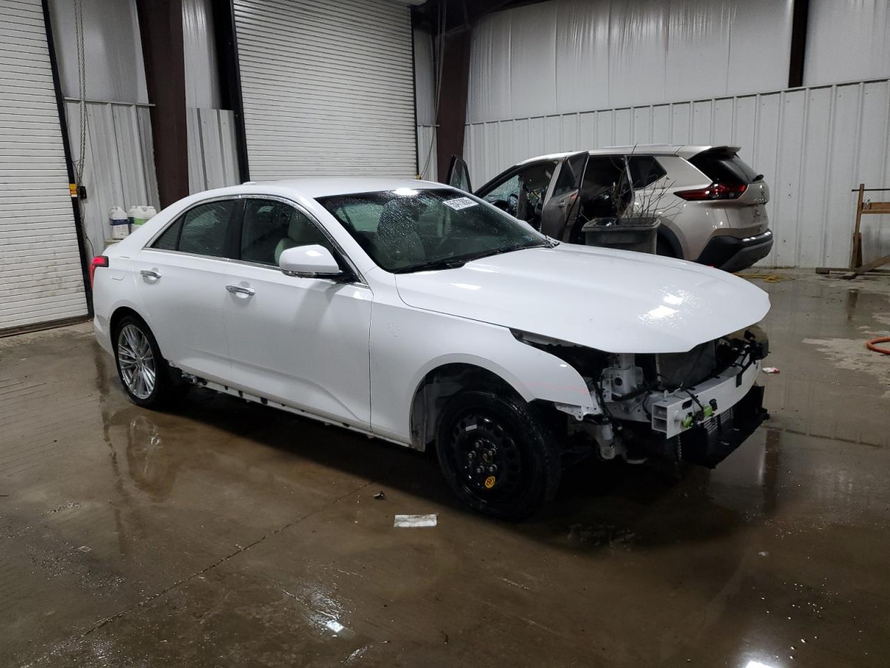 Cadillac CT4 Premium Luxury