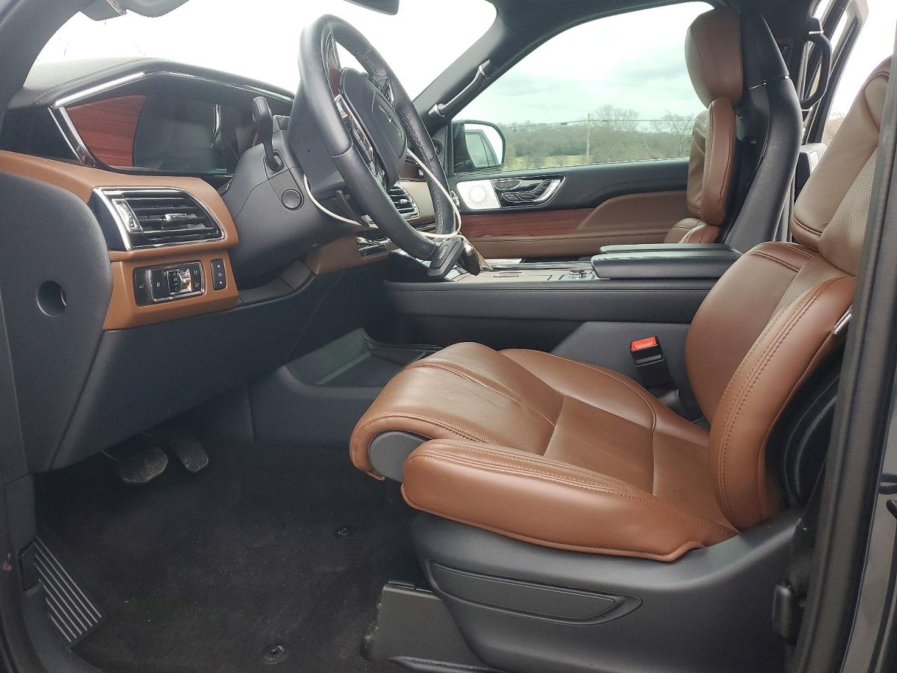 Lincoln Navigator Reserve