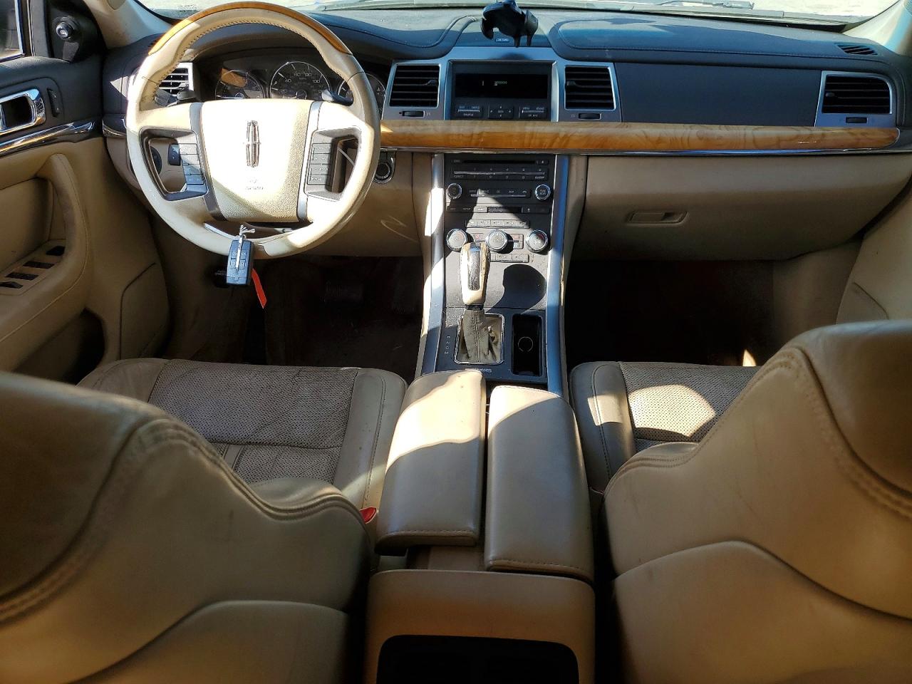 Lincoln MKS