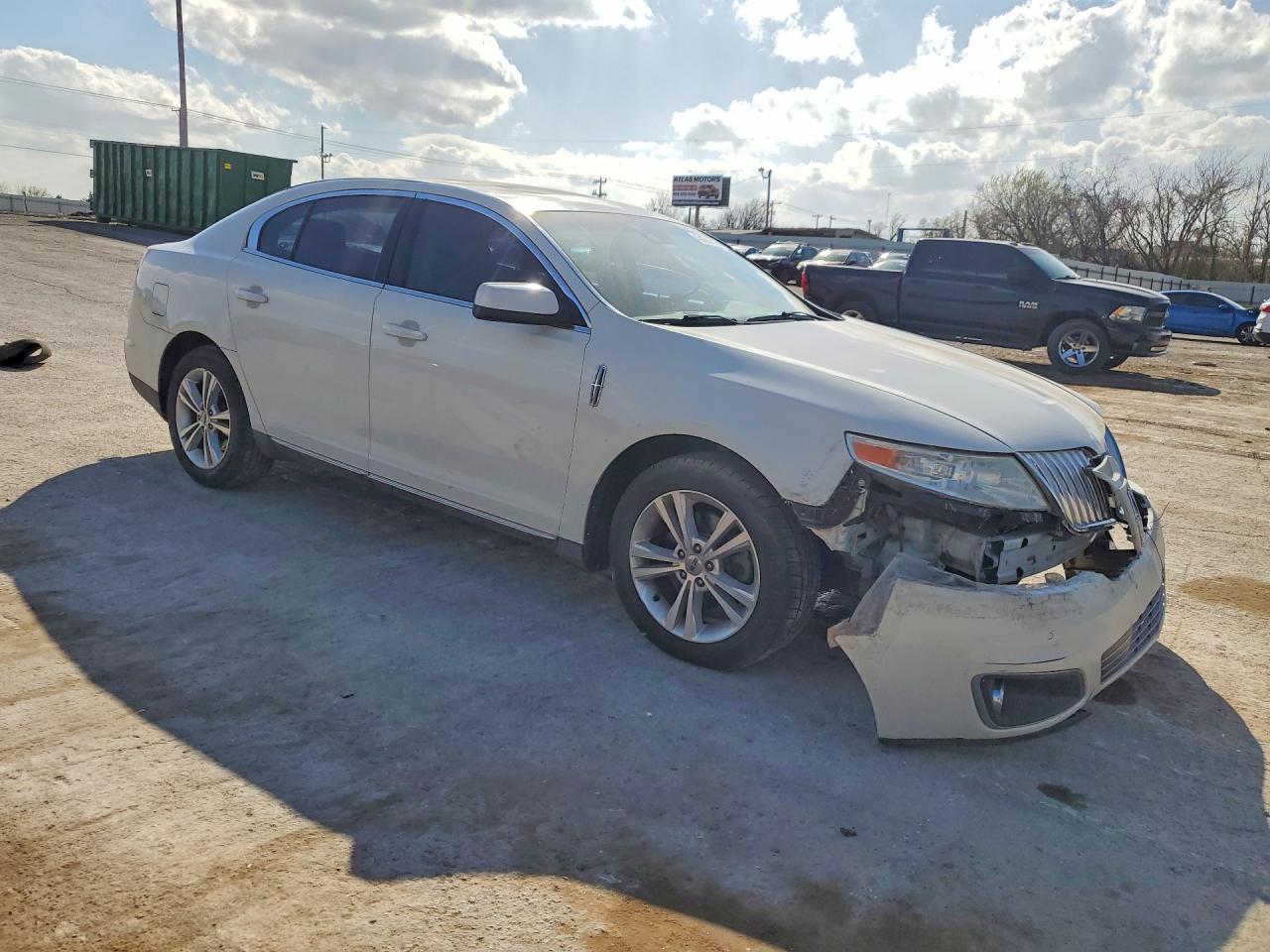 Lincoln MKS