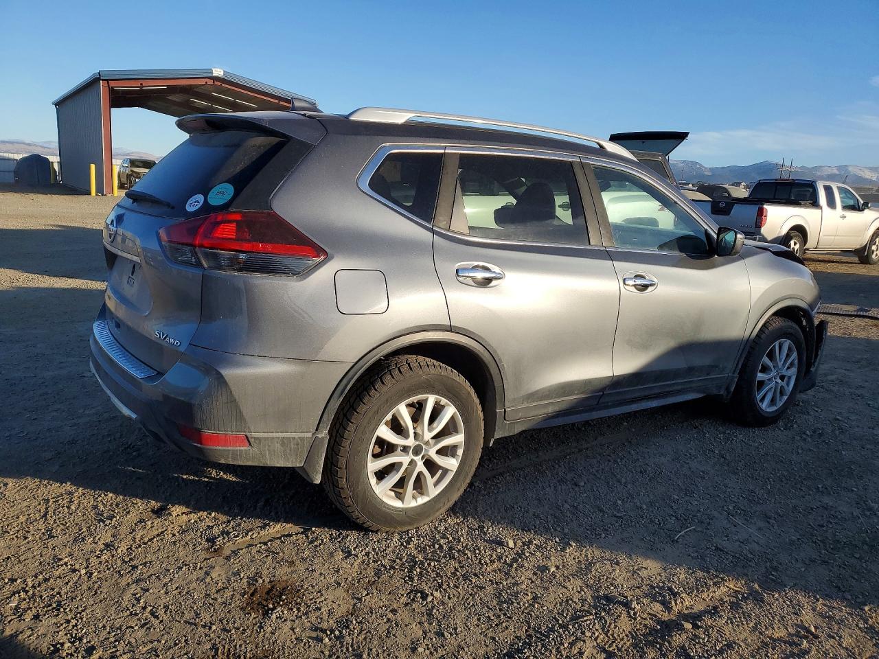 Nissan Rogue S