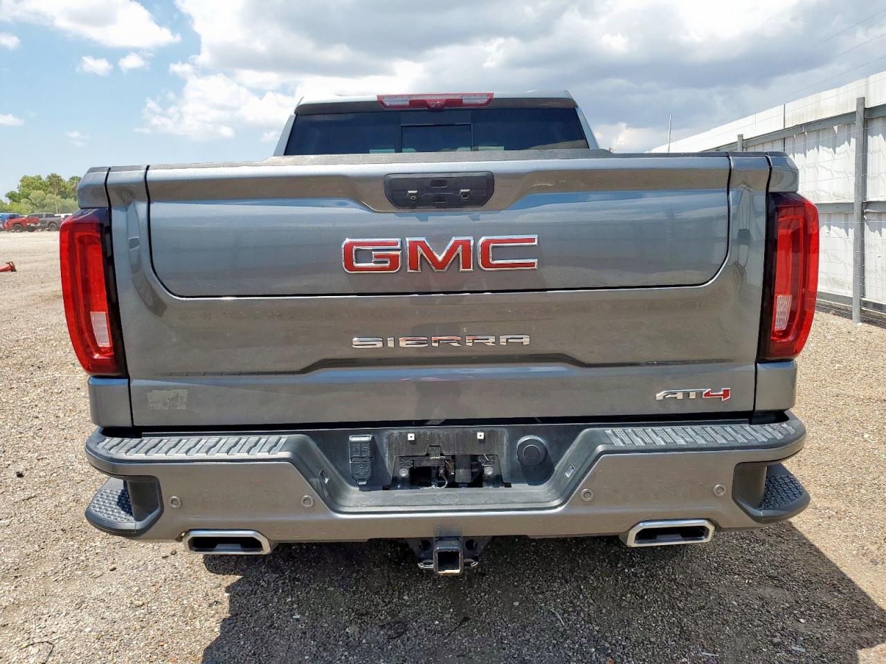 GMC Sierra Limited