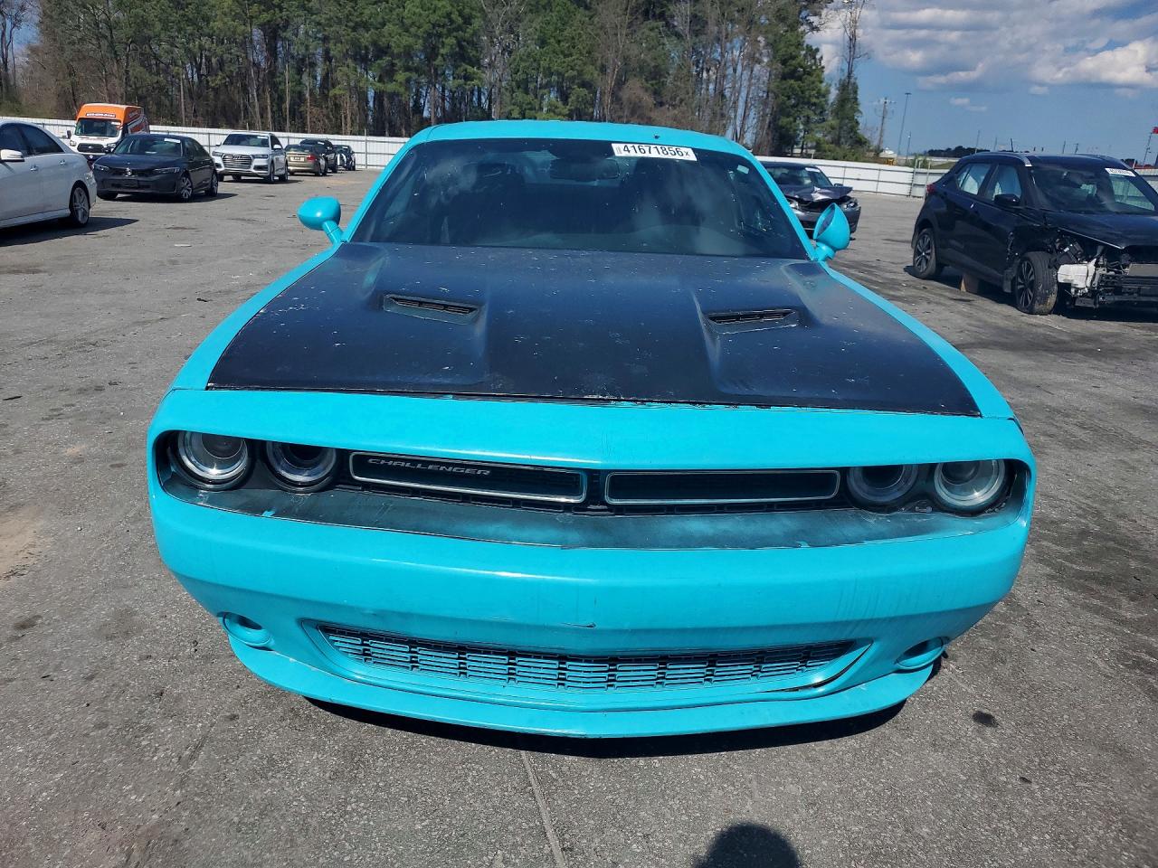 Dodge Challenger Sxt