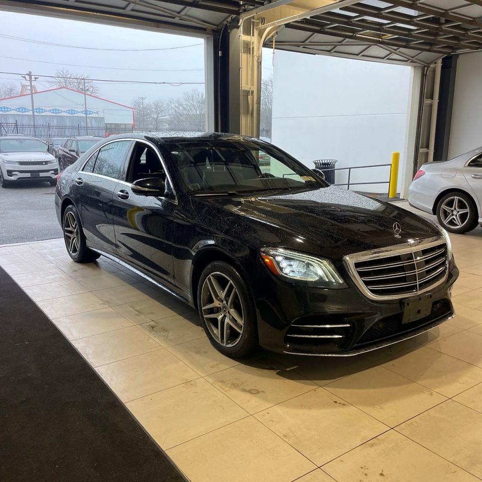 Mercedes-Benz S-Class 560 4matic