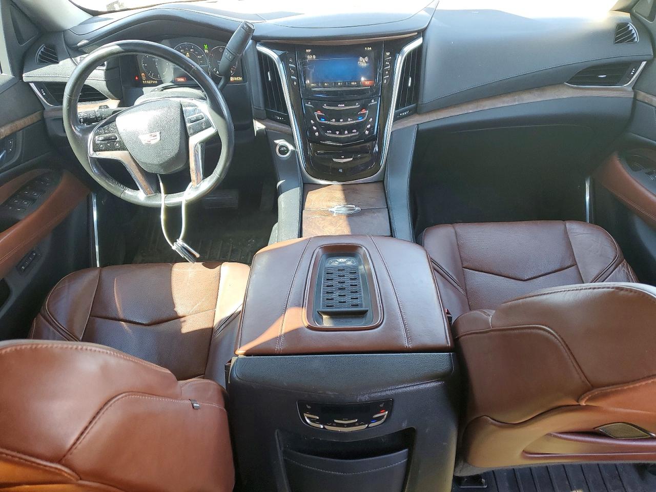 Cadillac Escalade Luxury