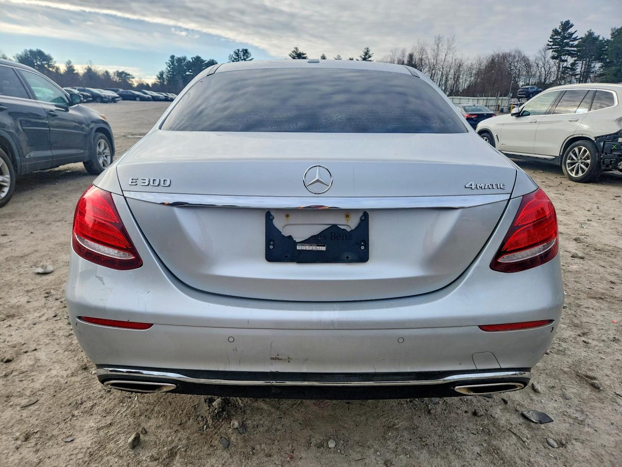 Mercedes-Benz E-Class 300 4matic