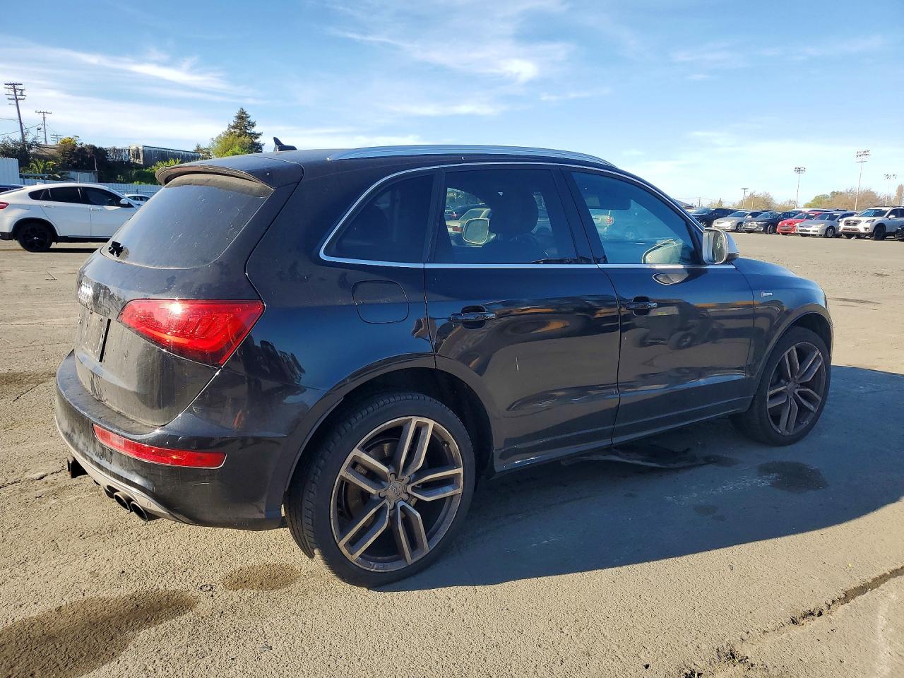 Audi Sq Premium Plus