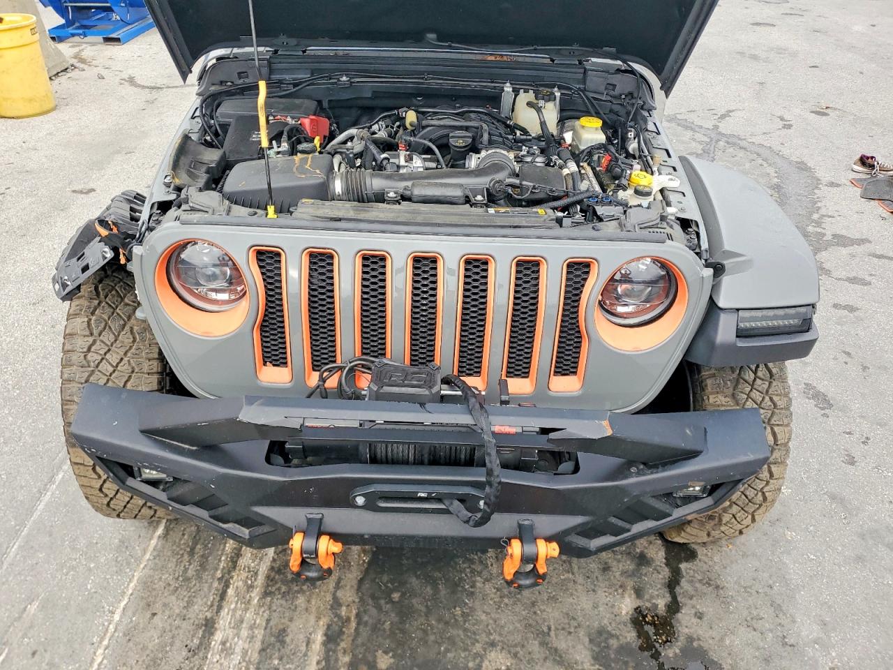 Jeep Wrangler Sport