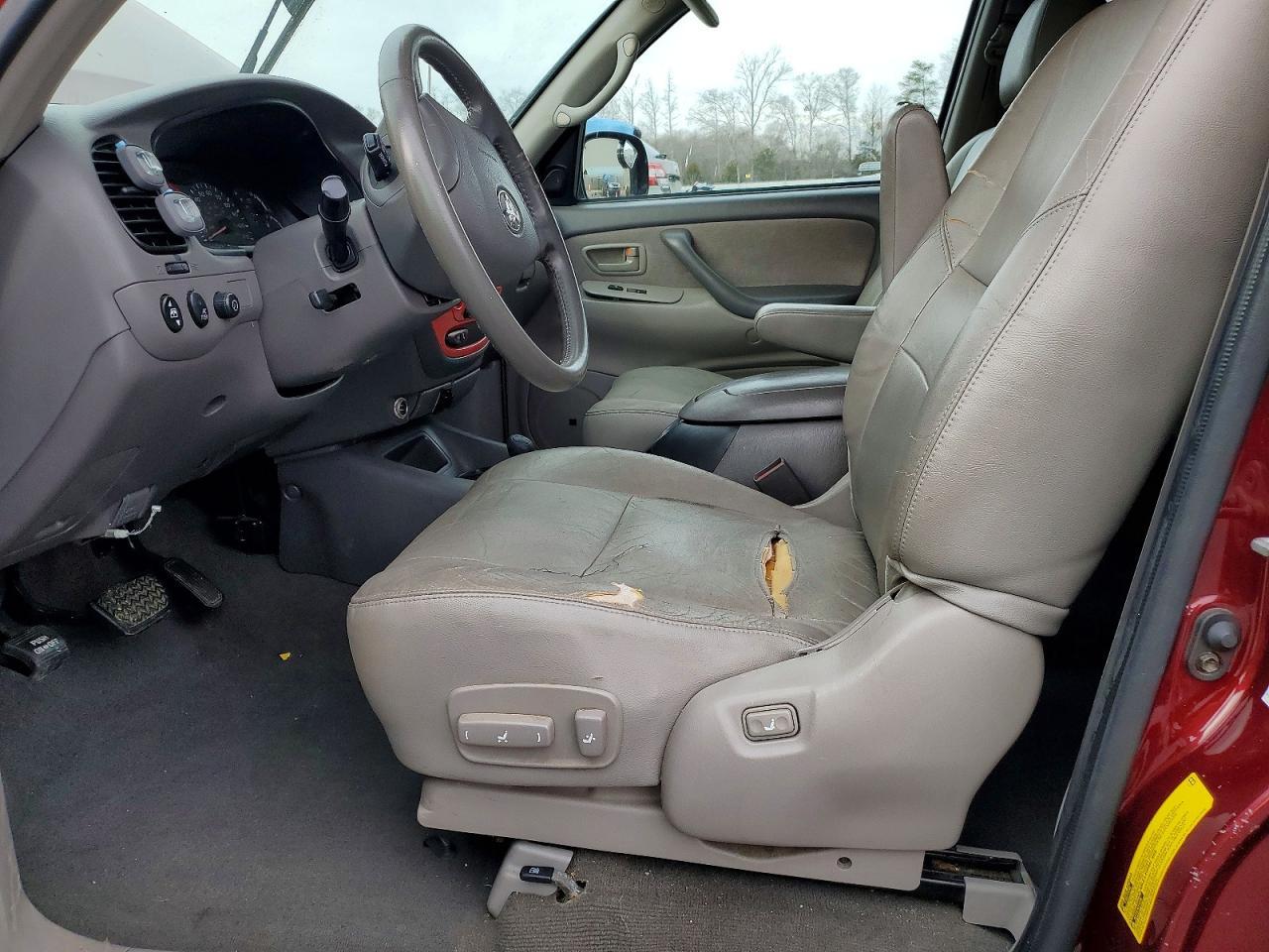 Toyota Sequoia