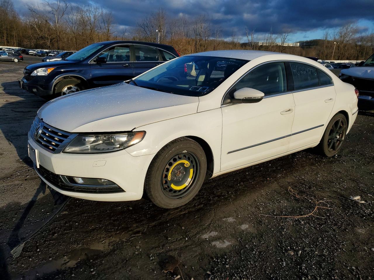Salvage Volkswagen CC Image