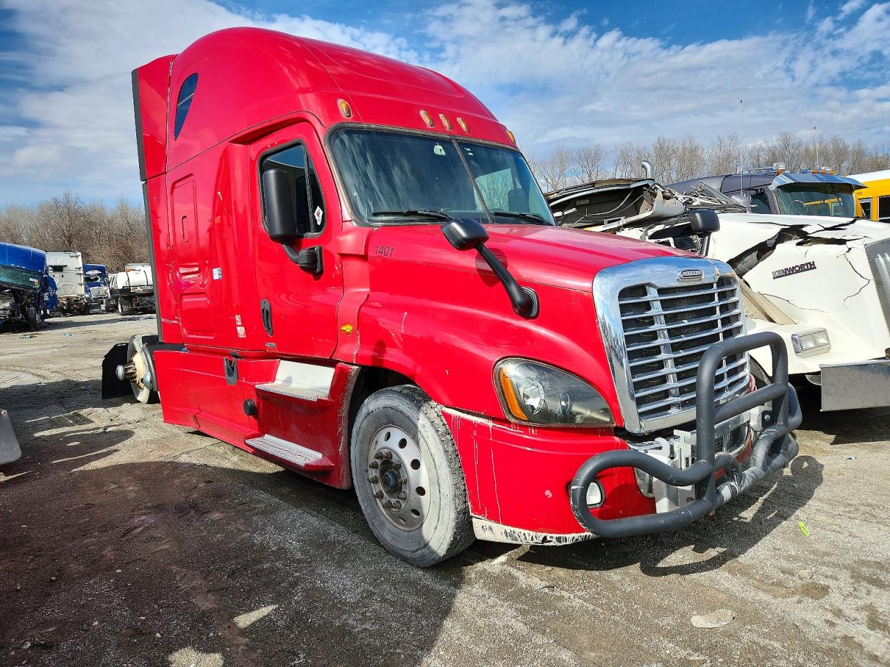 Salvage Freightliner Cascadia 125 Image
