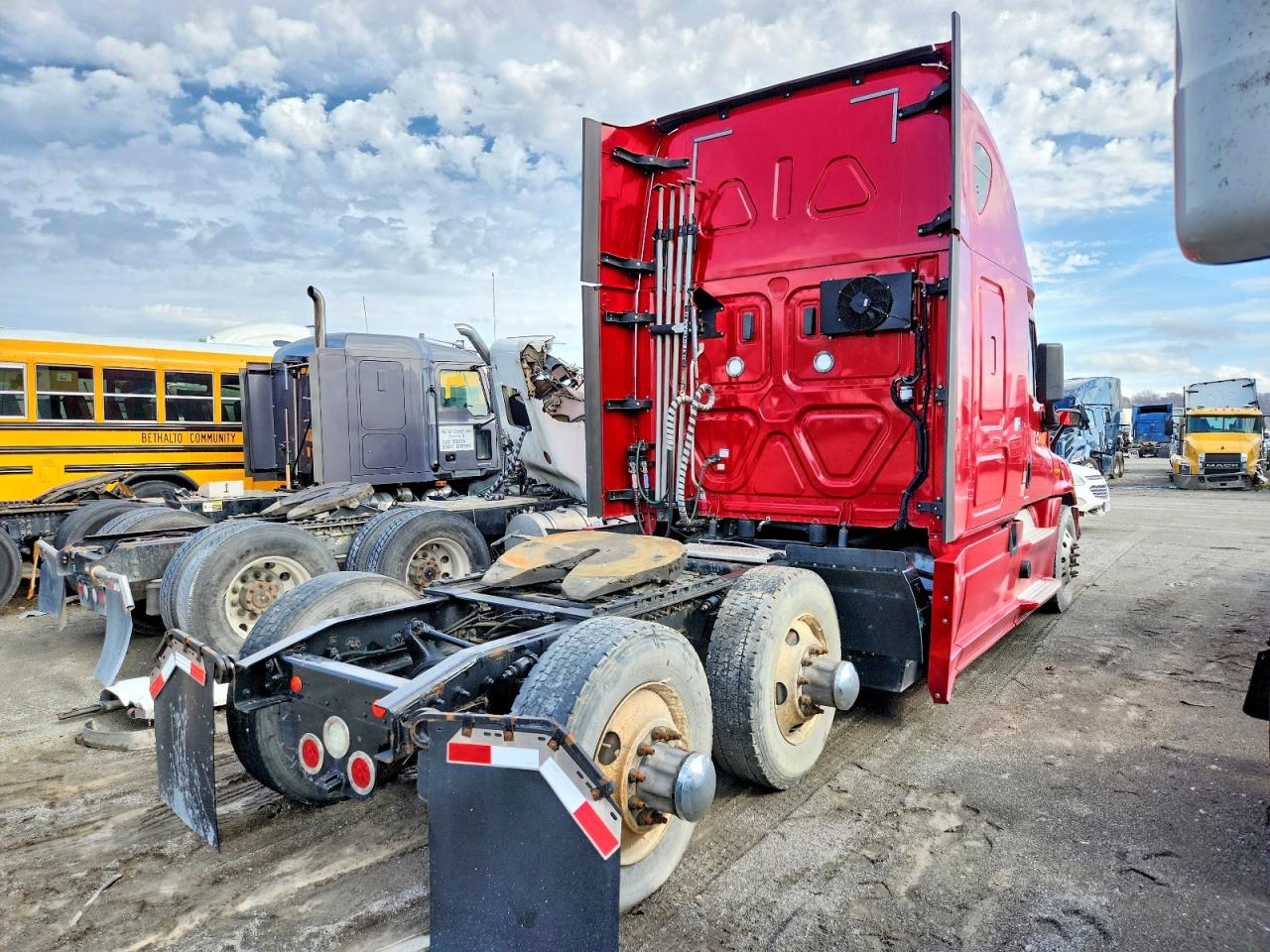 Freightliner Cascadia 125