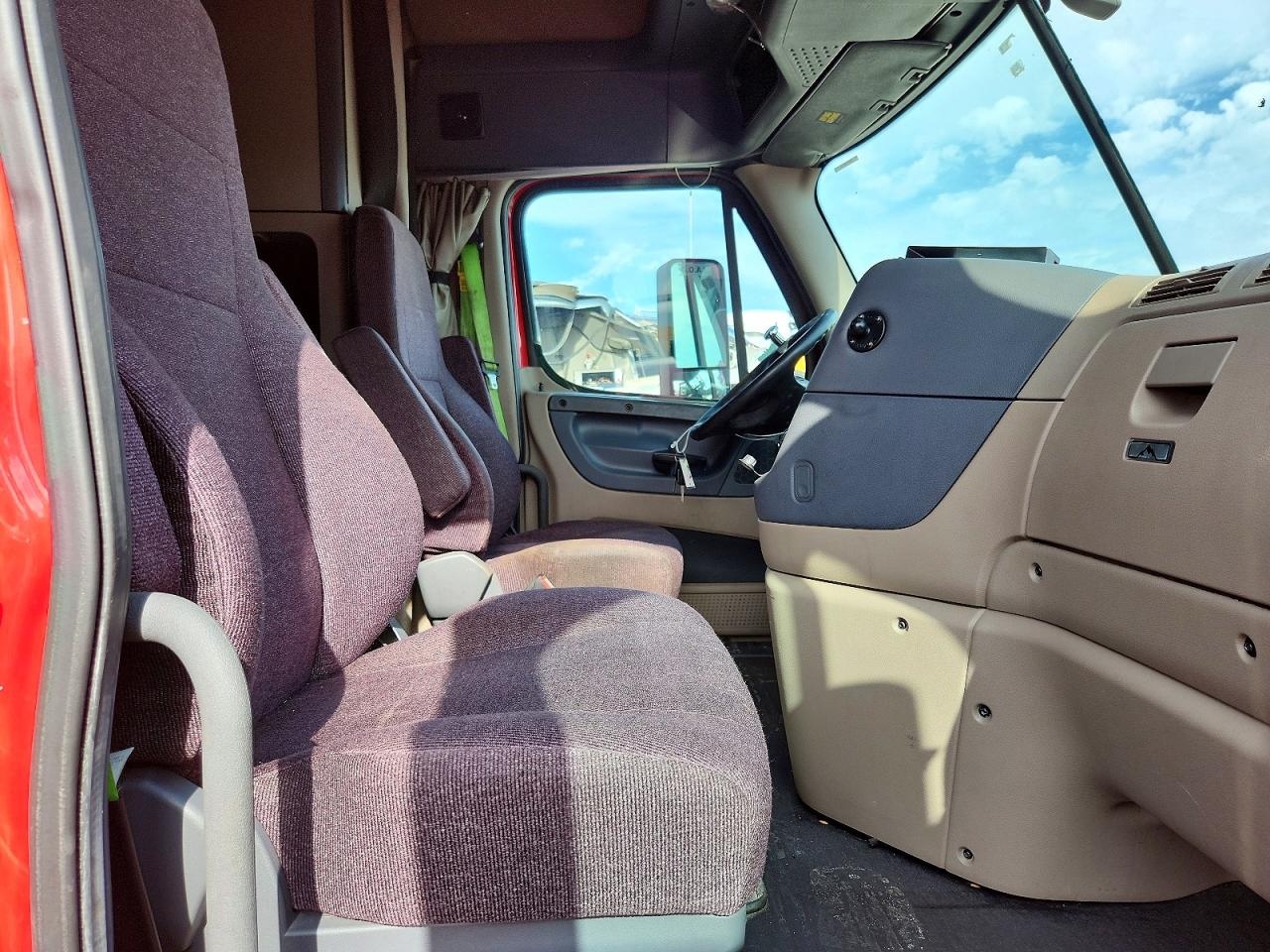 Freightliner Cascadia 125