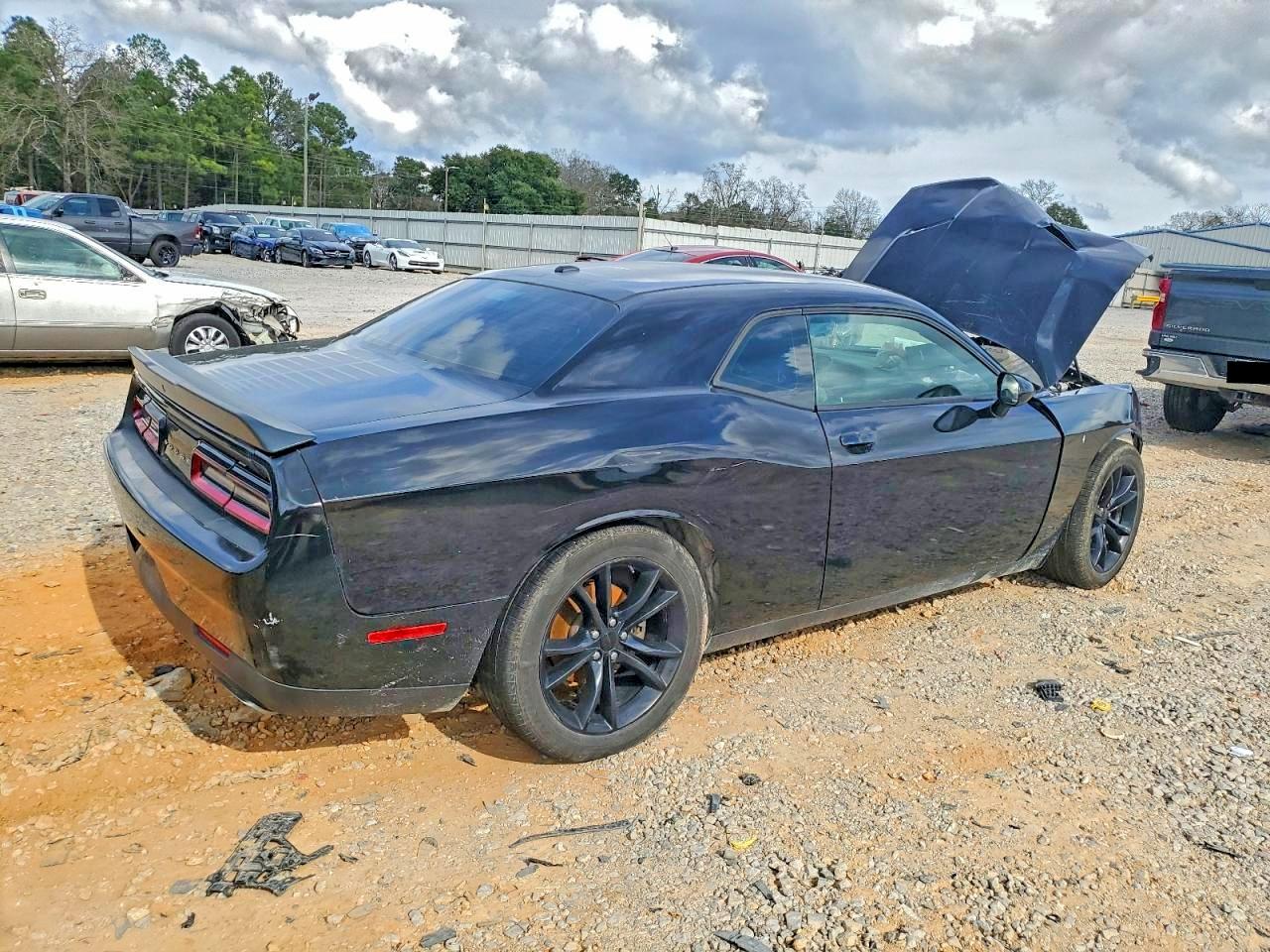 Dodge Challenger R