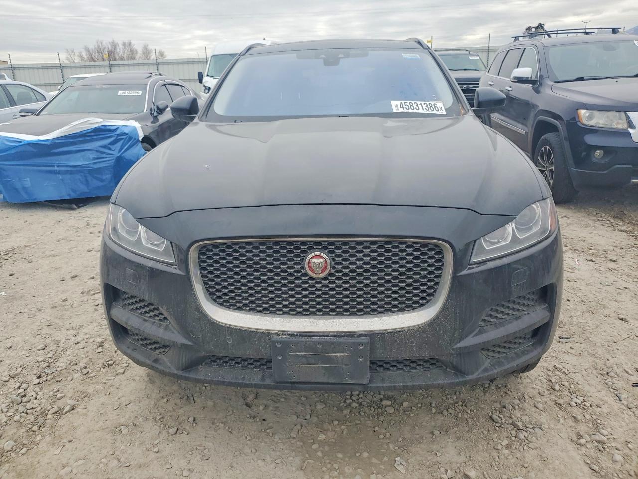 Jaguar F-PACE Premium