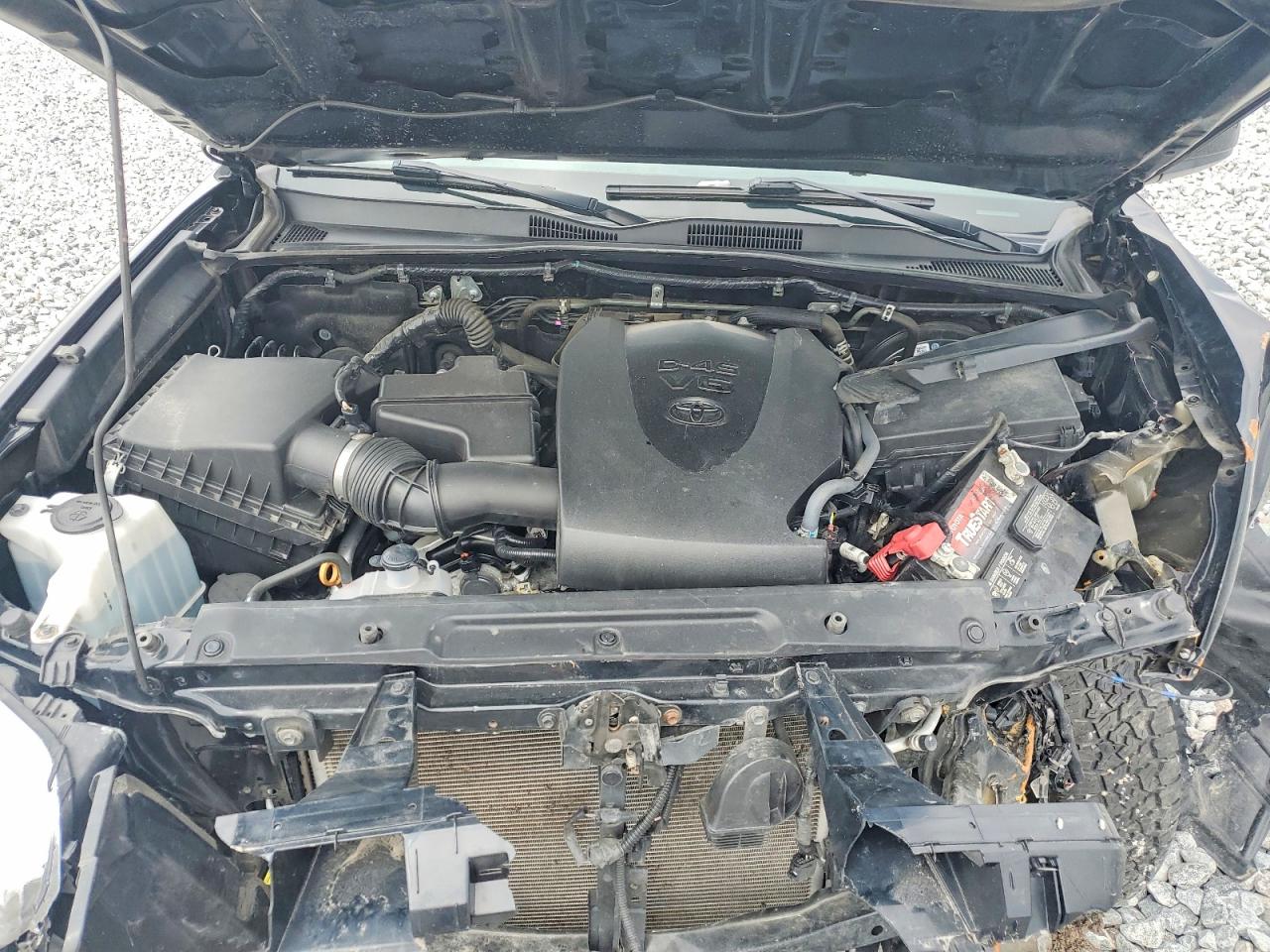 Toyota Tacoma Sr5 V6