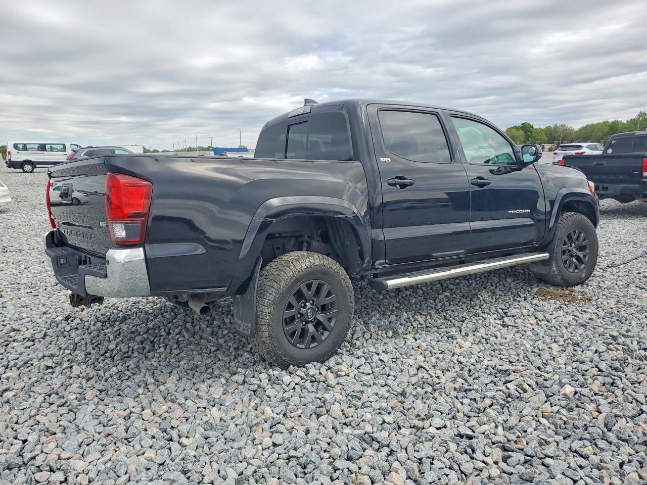 Toyota Tacoma Sr5 V6