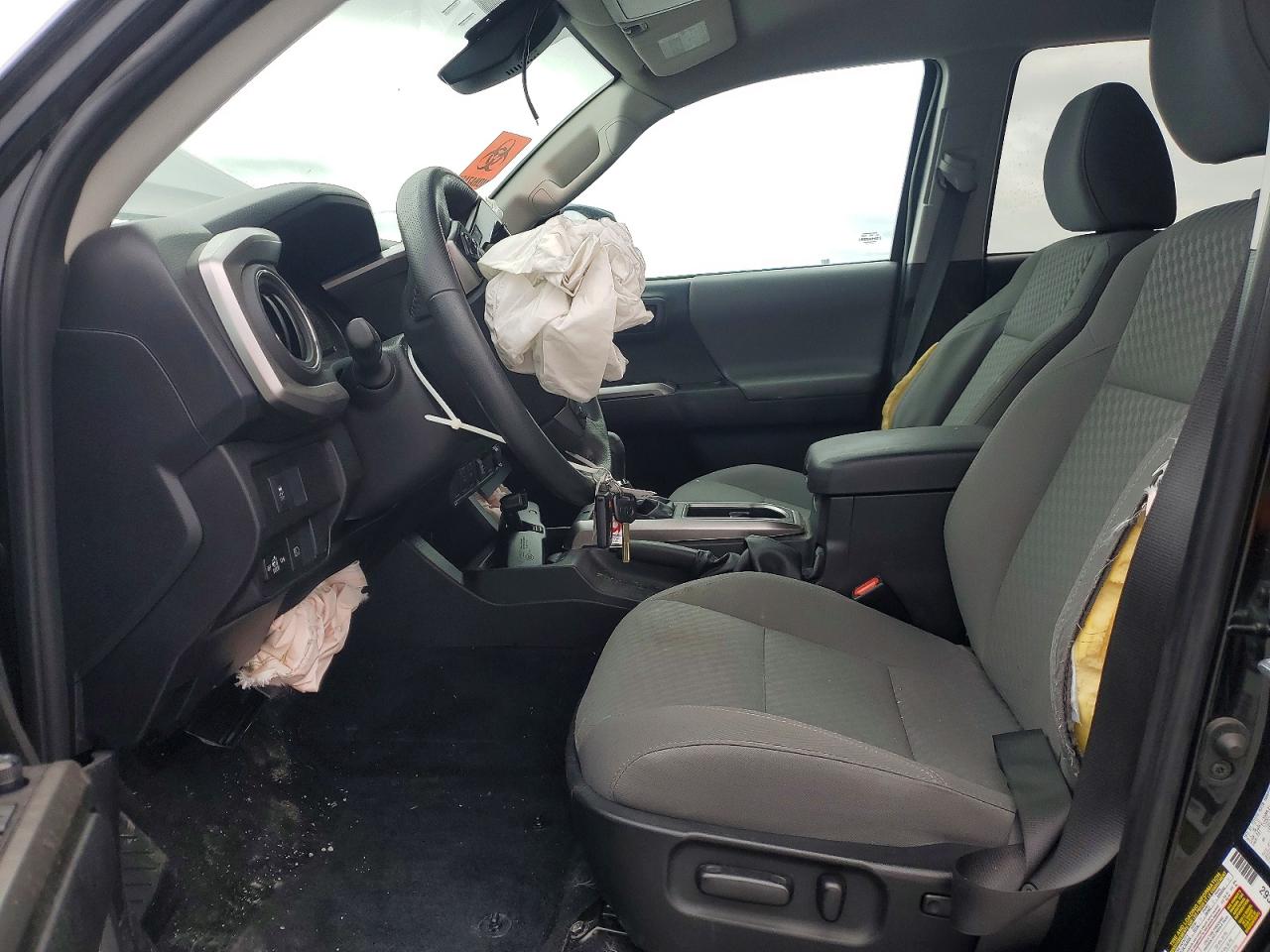 Toyota Tacoma Sr5 V6