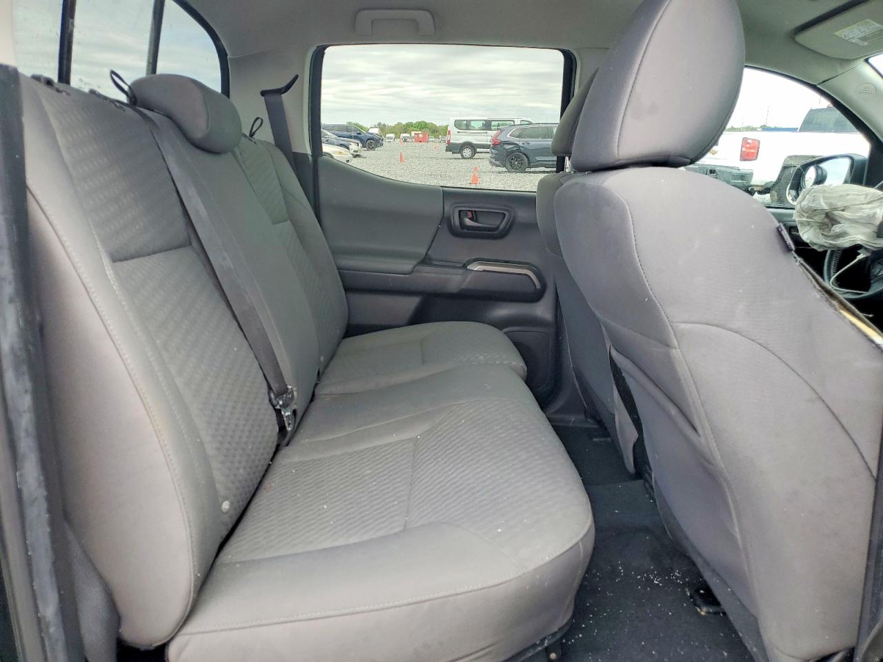 Toyota Tacoma Sr5 V6